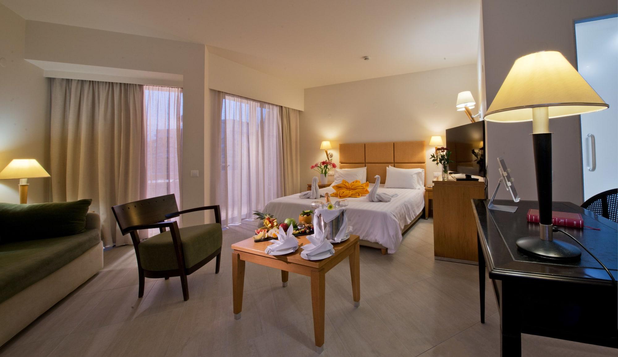 Minos Hotel Rethymno Exterior foto