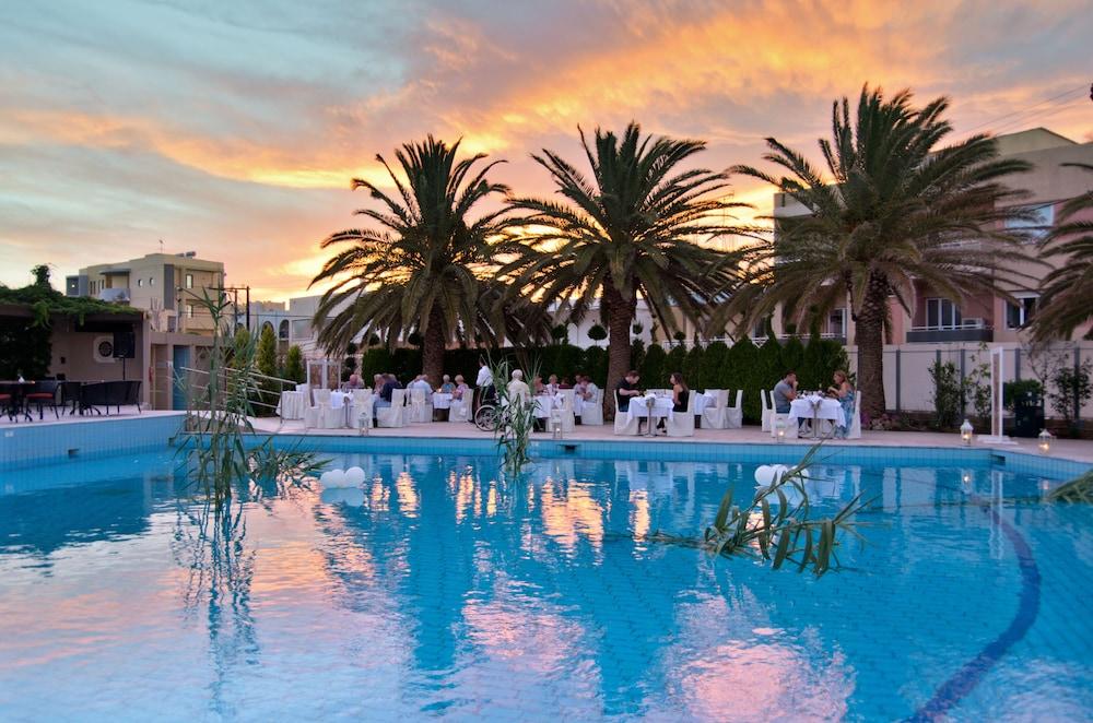 Minos Hotel Rethymno Exterior foto