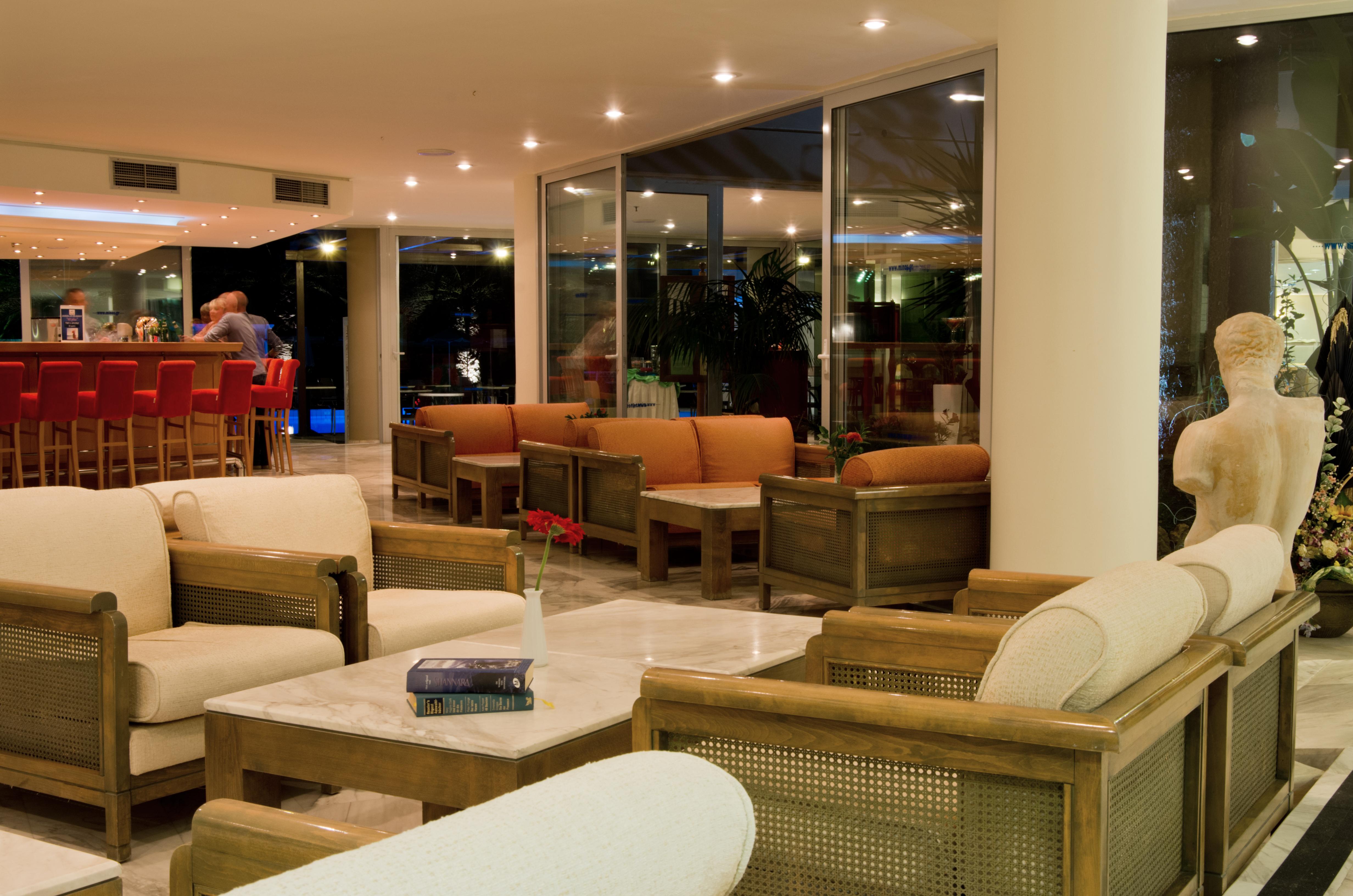 Minos Hotel Rethymno Exterior foto