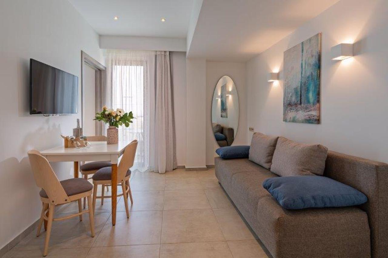 Minos Hotel Rethymno Exterior foto